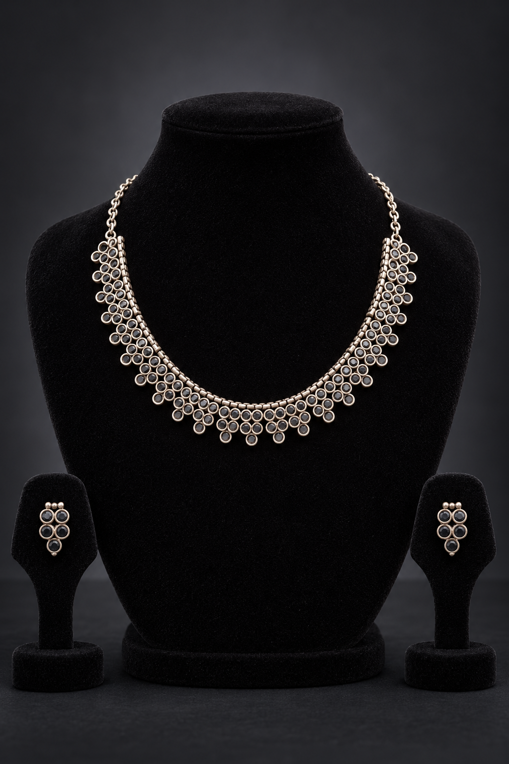 JW93 – Black Stone Silver-Tone Necklace & Earring Set