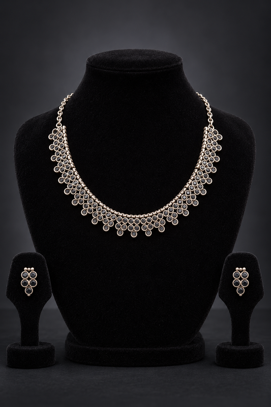 JW93 – Black Stone Silver-Tone Necklace & Earring Set